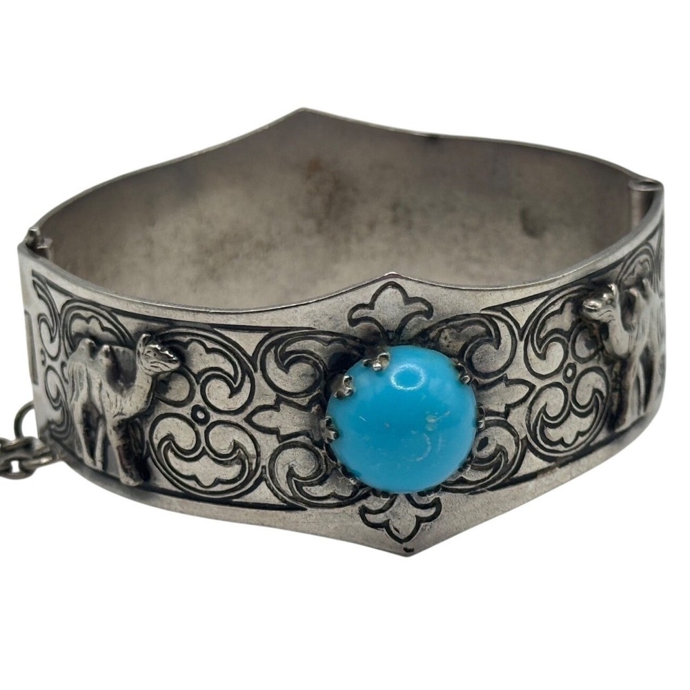 Vintage Camel Hamsa Hand of Fatima Egyptian‎ Silver Tone Hinged Bracelet